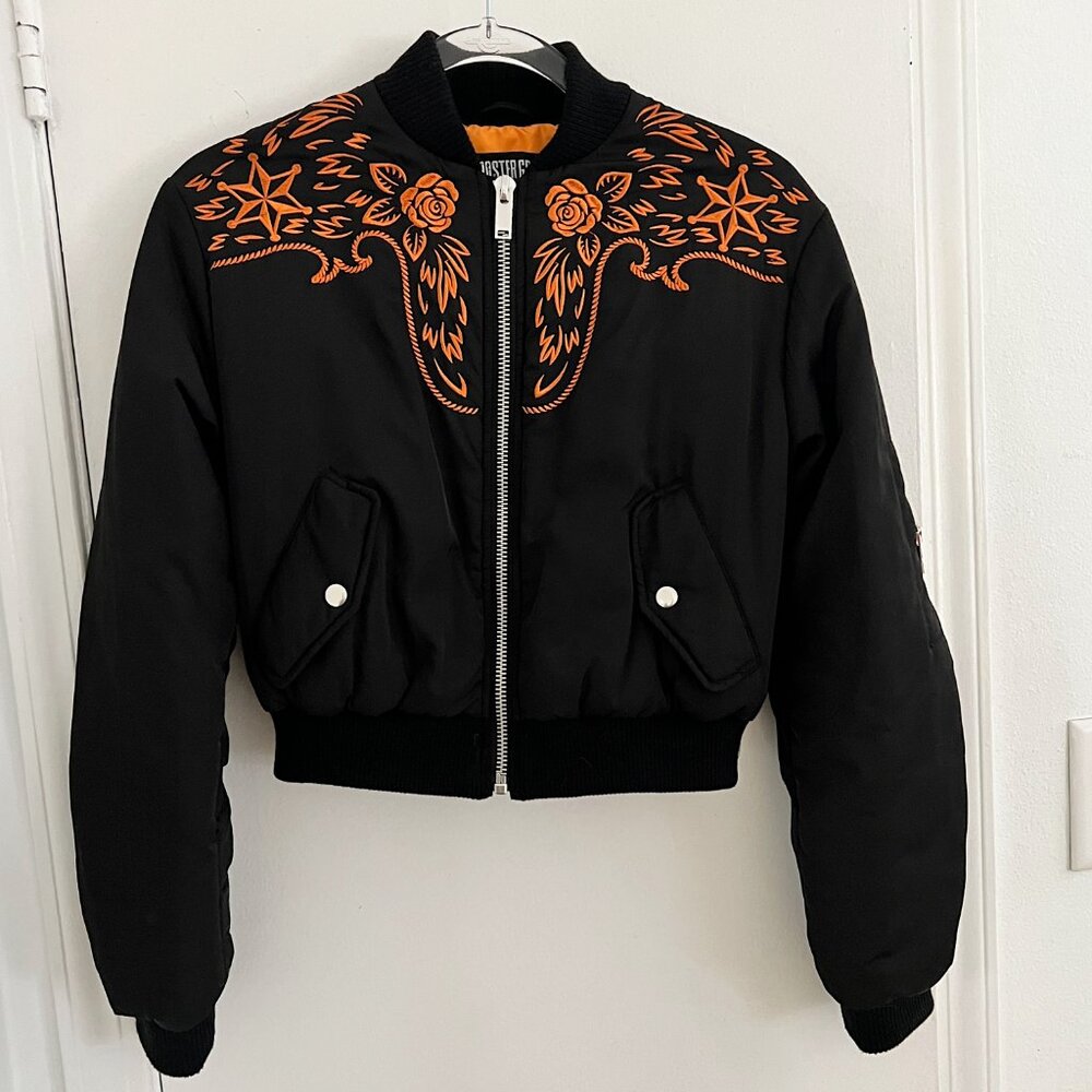 Poster Girl Black Bomber Jacket with Poison/Scorpion Embroidered Motif Size XS - Picture 4 of 8